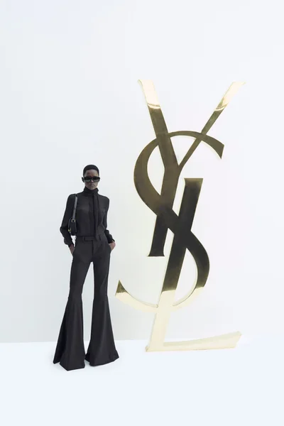 Look 12